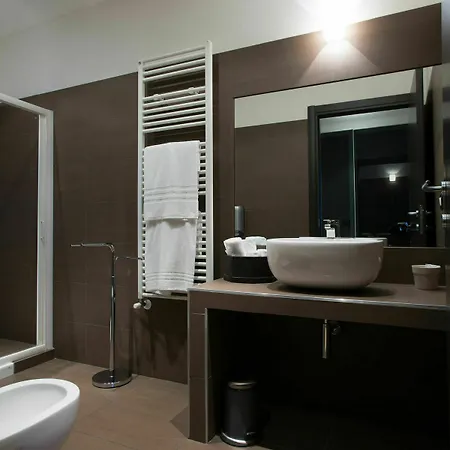 Apart Otel Corte Di Frara 4*