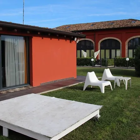 Lejlighedshotel Corte Di Frara Parma