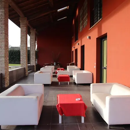 Lejlighedshotel Corte Di Frara Parma