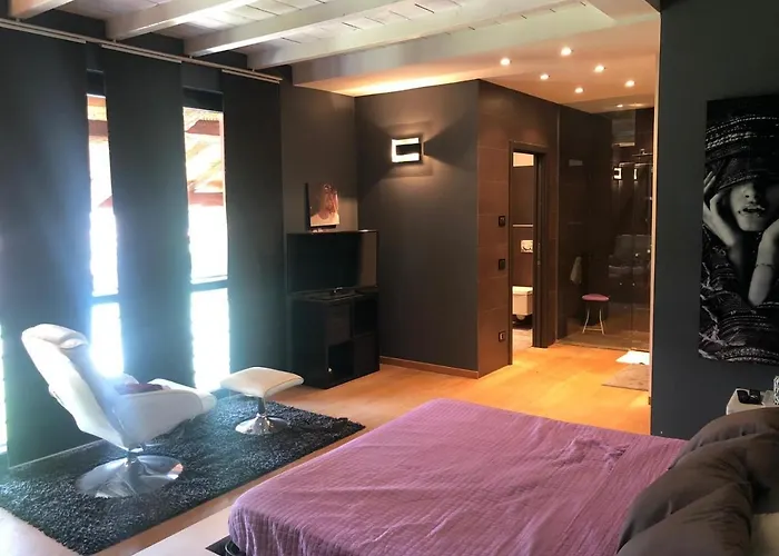 Corte Di Frara Aparthotel 4*