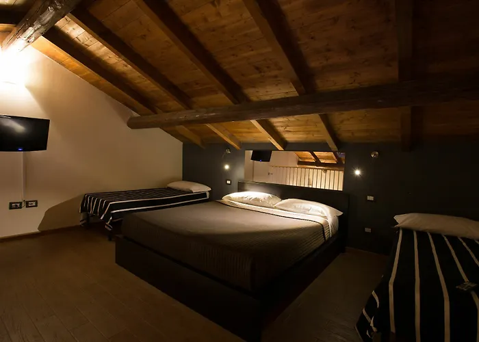 Lejlighedshotel Corte Di Frara 4*