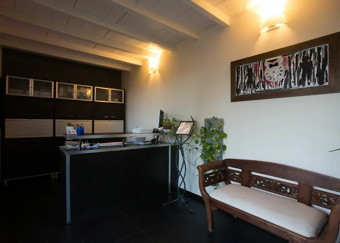 Corte Di Frara Aparthotel 4*