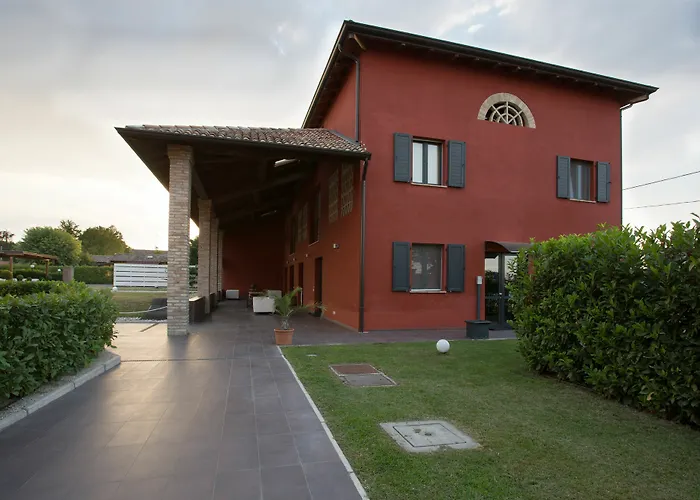 Corte Di Frara Aparthotel