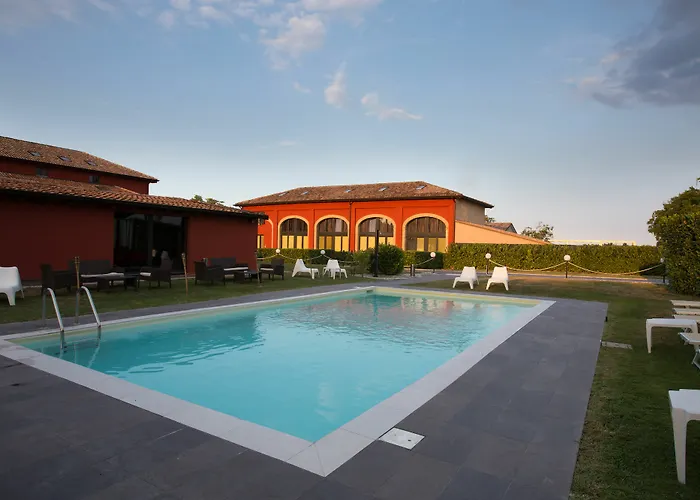 Aparthotel Corte Di Frara 4*